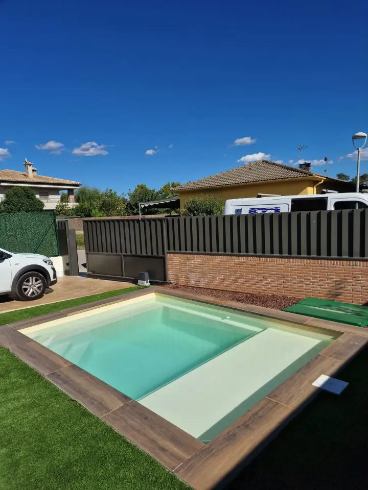 piscine coque Mondepra clever 2